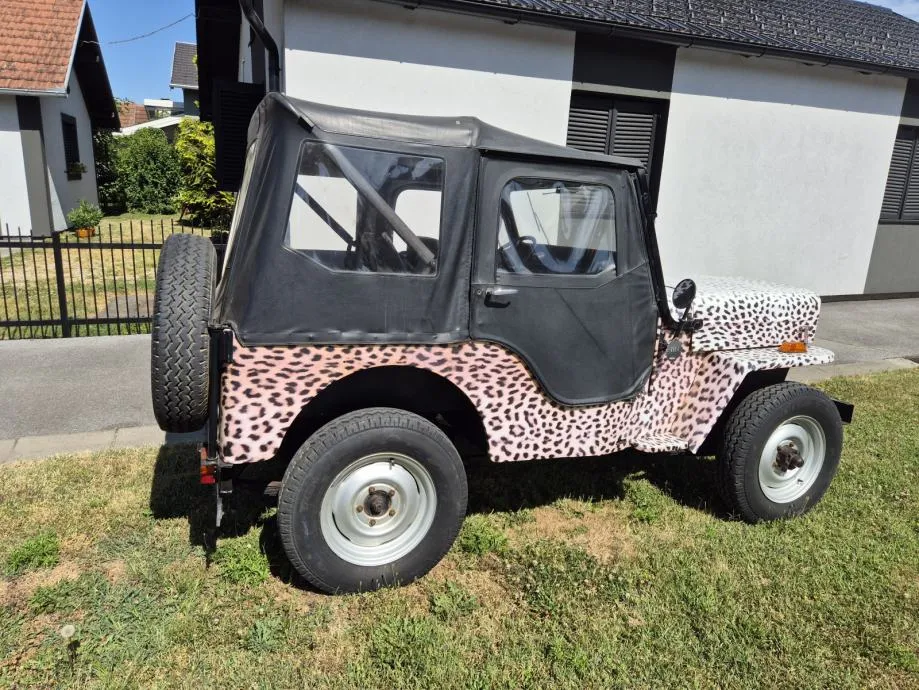 jeep cj mahindra - slika 14