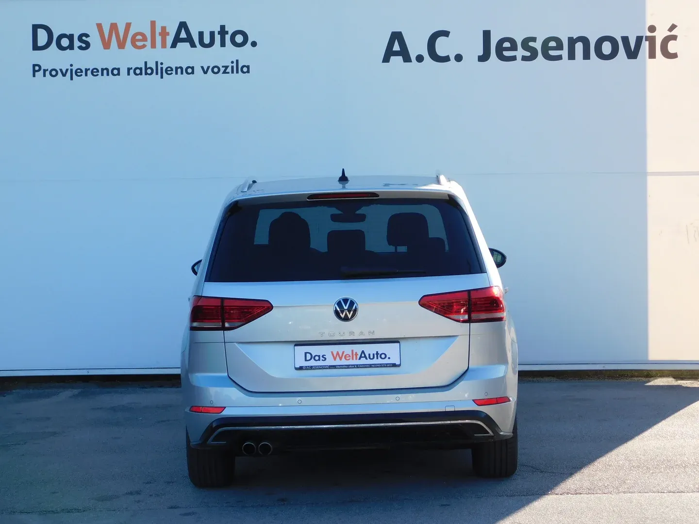 10135 volkswagen touran 2.0 tdi dsg r-line - slika 5