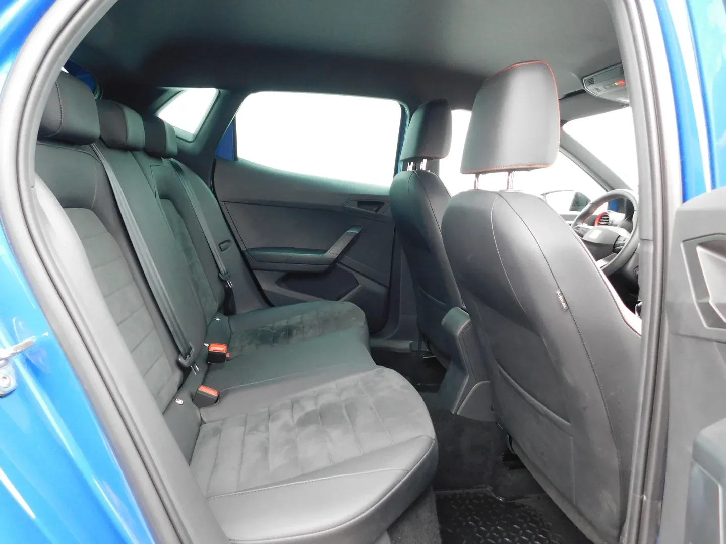 12923 seat ibiza 1.0 tsi fr - slika 12