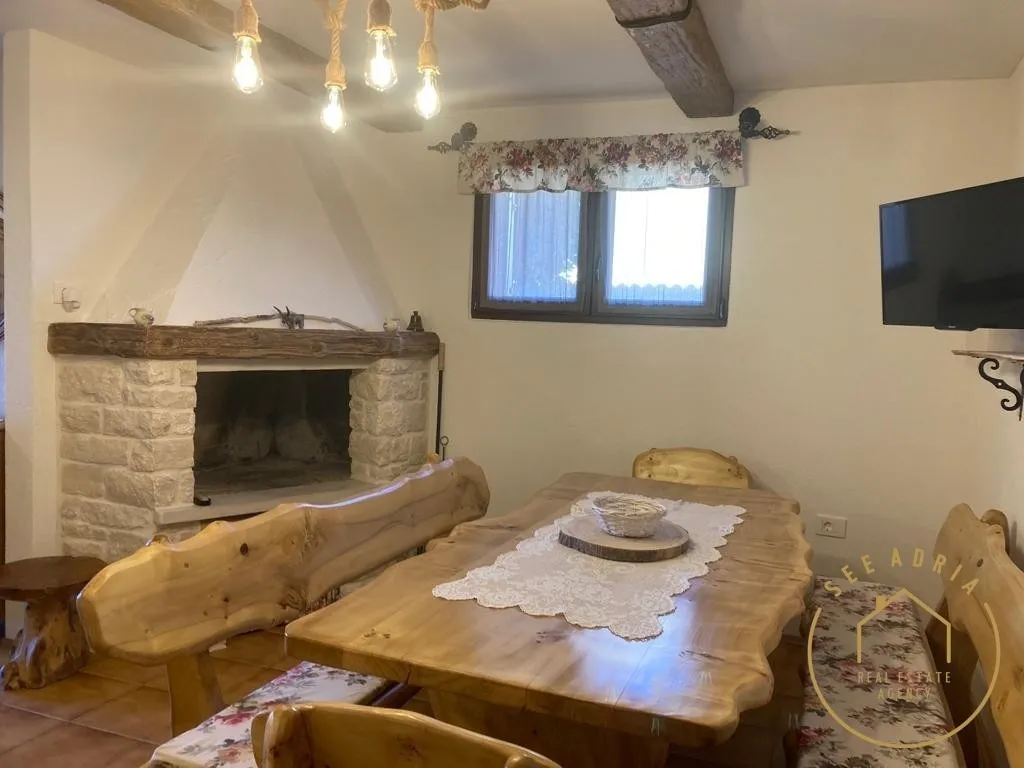 samostojeća kuća na odličnoj lokaciji - slika 21