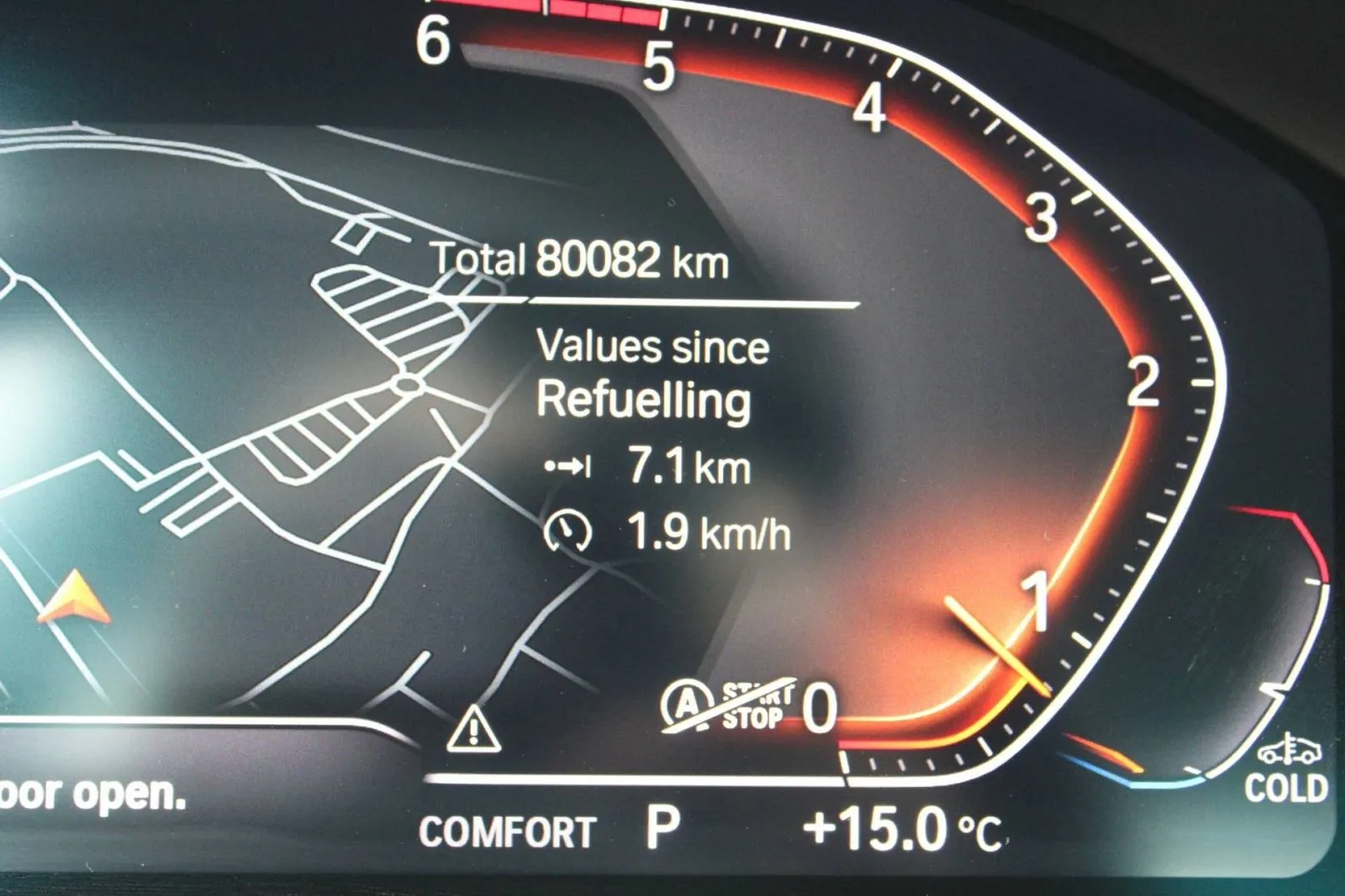 bmw serija 3 320d xdrive automatik *led, navigacija, harman kardon* - slika 16
