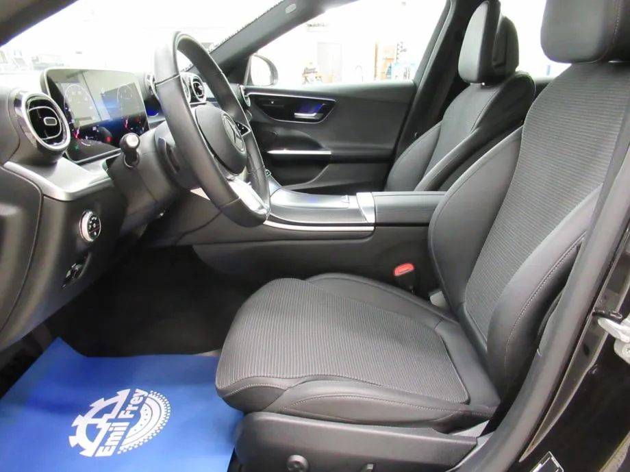 mercedes-benz c-klasa 220 d avantgarde advanced plus - slika 16