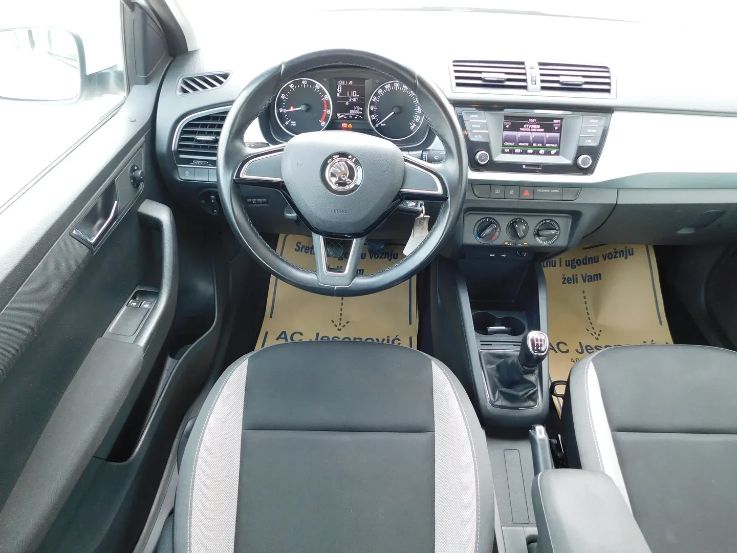 09954 škoda fabia ambition 1.0 - slika 9