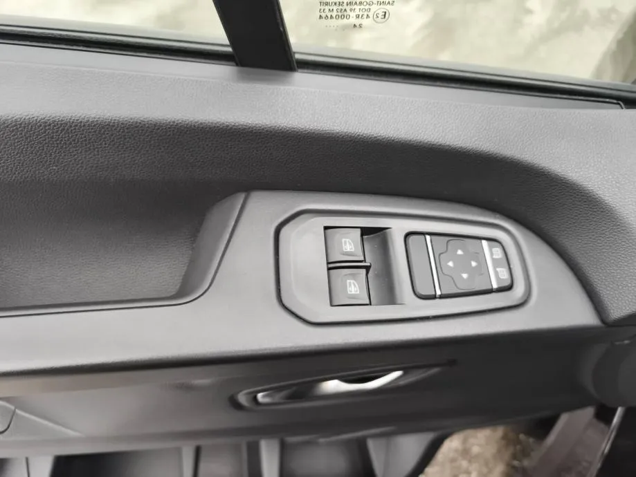 renault traffic passenger grand intens dci 170 automatik - slika 9