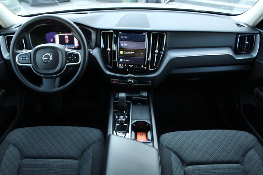 volvo xc60 2.0d awd automatik *led, navigacija, kamera* - slika 13