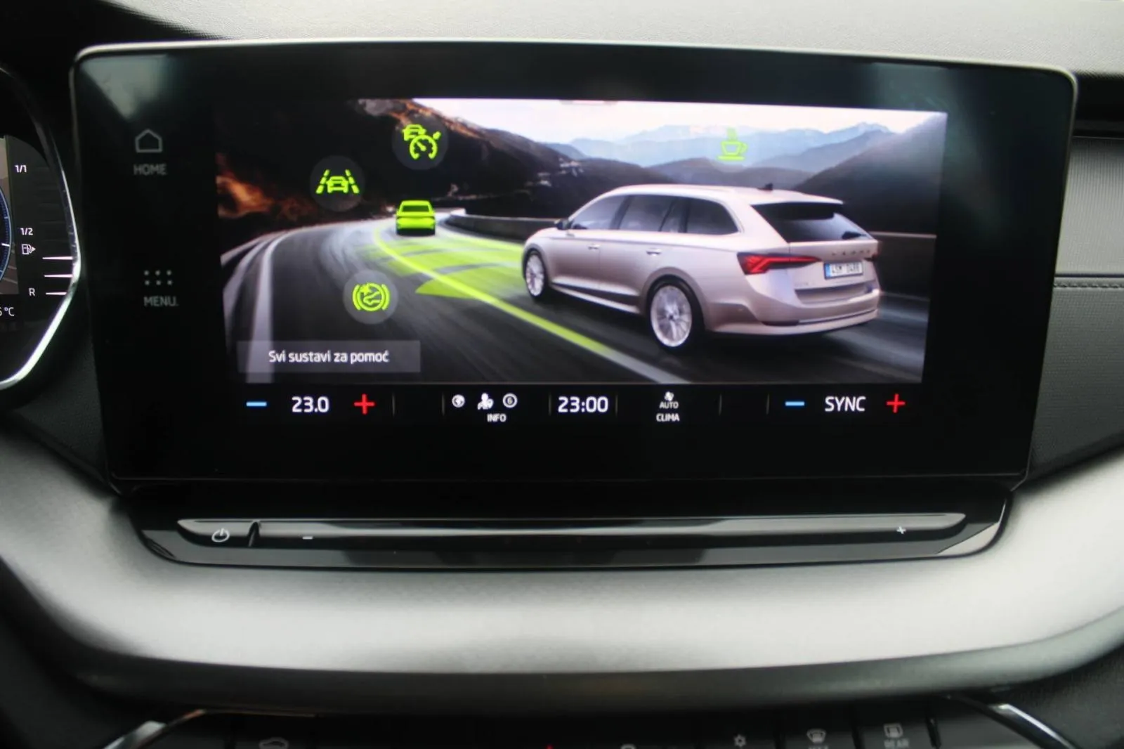 škoda octavia combi 2.0 tdi dsg *led, navigacija* - slika 10