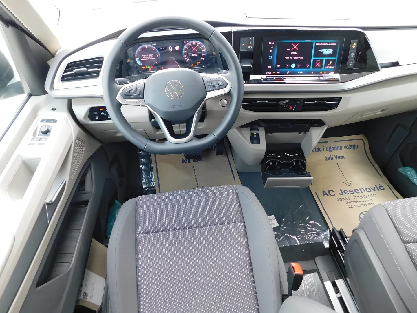 12846 vw multivan 4life l2 2.0 tdi dsg - slika 9