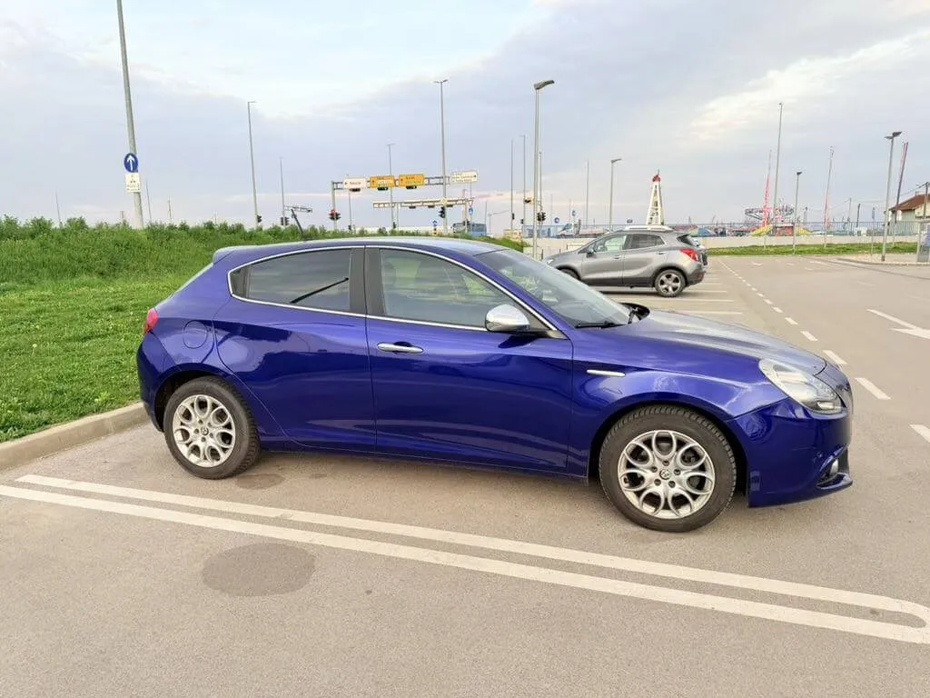 alfa romeo giulietta 1,6 jtd - slika 5