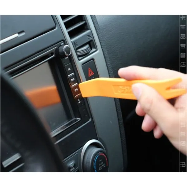 4 dijelni auto set za uređenje interijera - slika 6