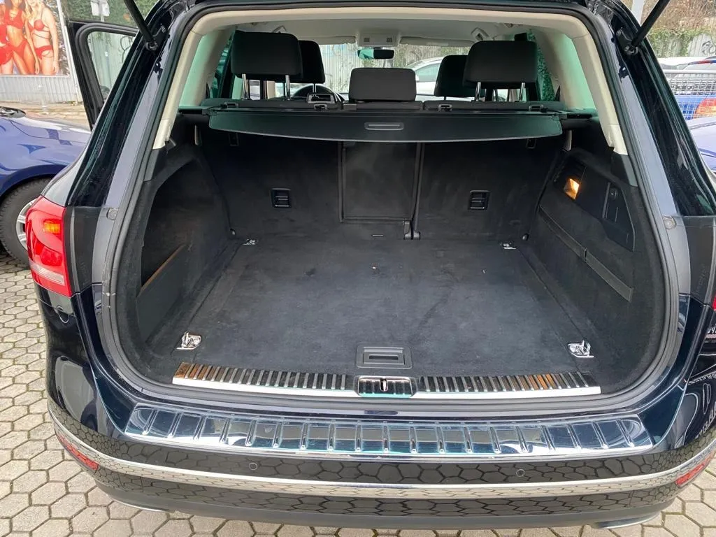 vw touareg v6 tdi bmt 4 motion automatik, 1. vlasnik, 4 x garancija! - slika 23