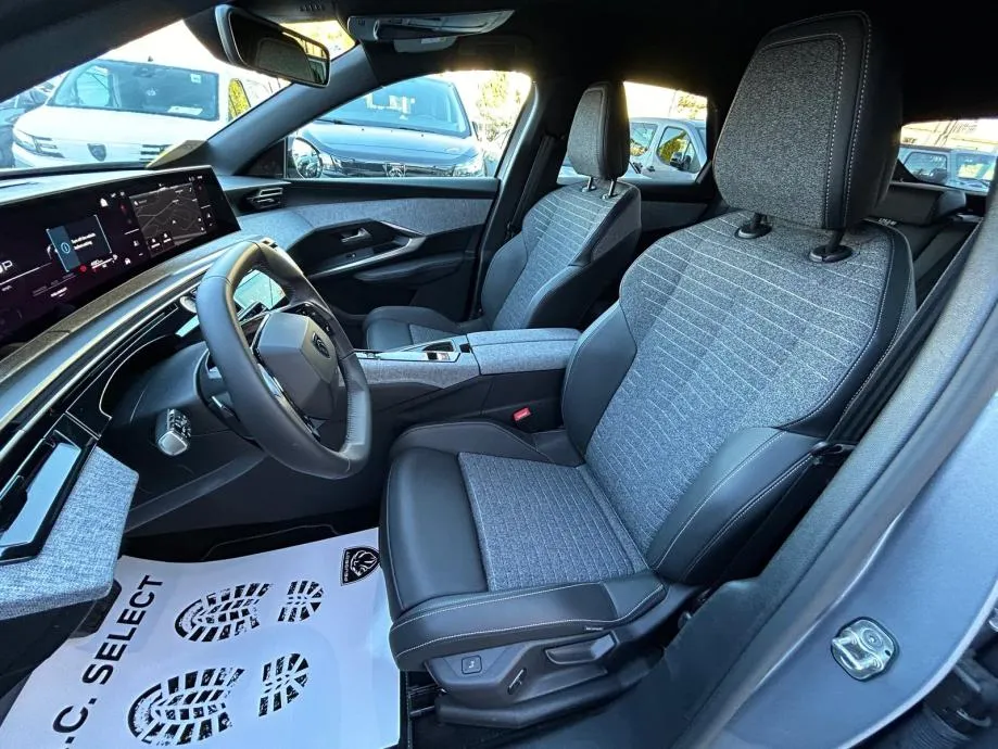 peugeot 3008 hybrid allure - 2025 - 38 km - novo - gratis reg !!! - slika 11