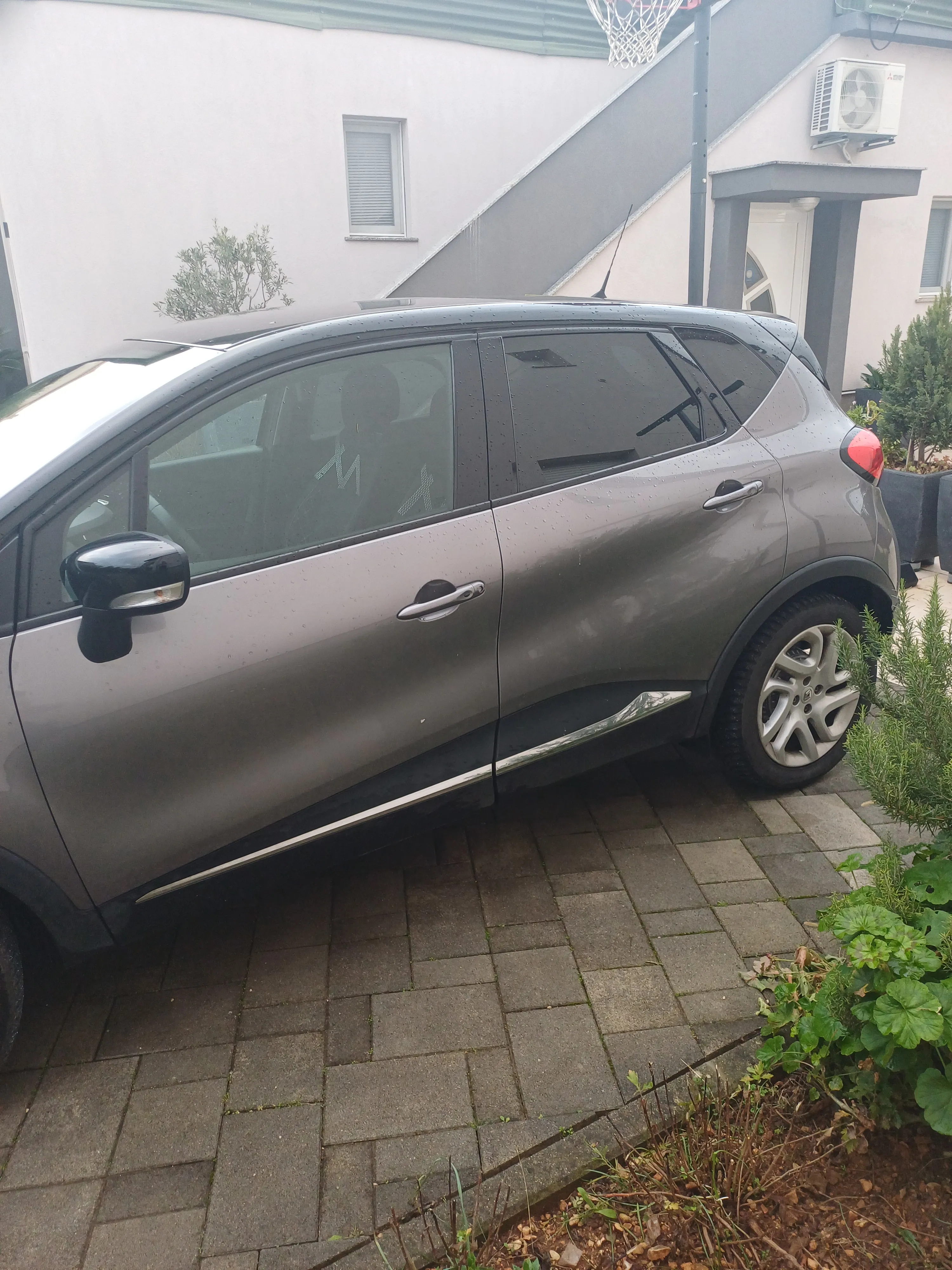 prodaje se renault captur 1.5 dci - slika 3