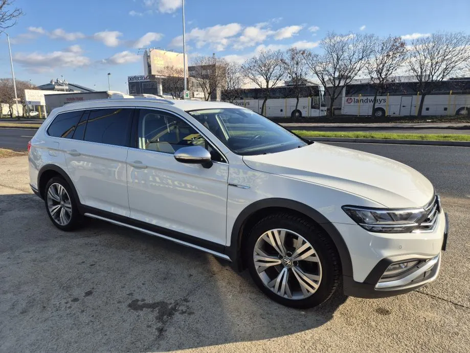 VW Passat Variant 2.0 TDi Alltrack DSG, odlično stanje, garancija.. - Zagreb