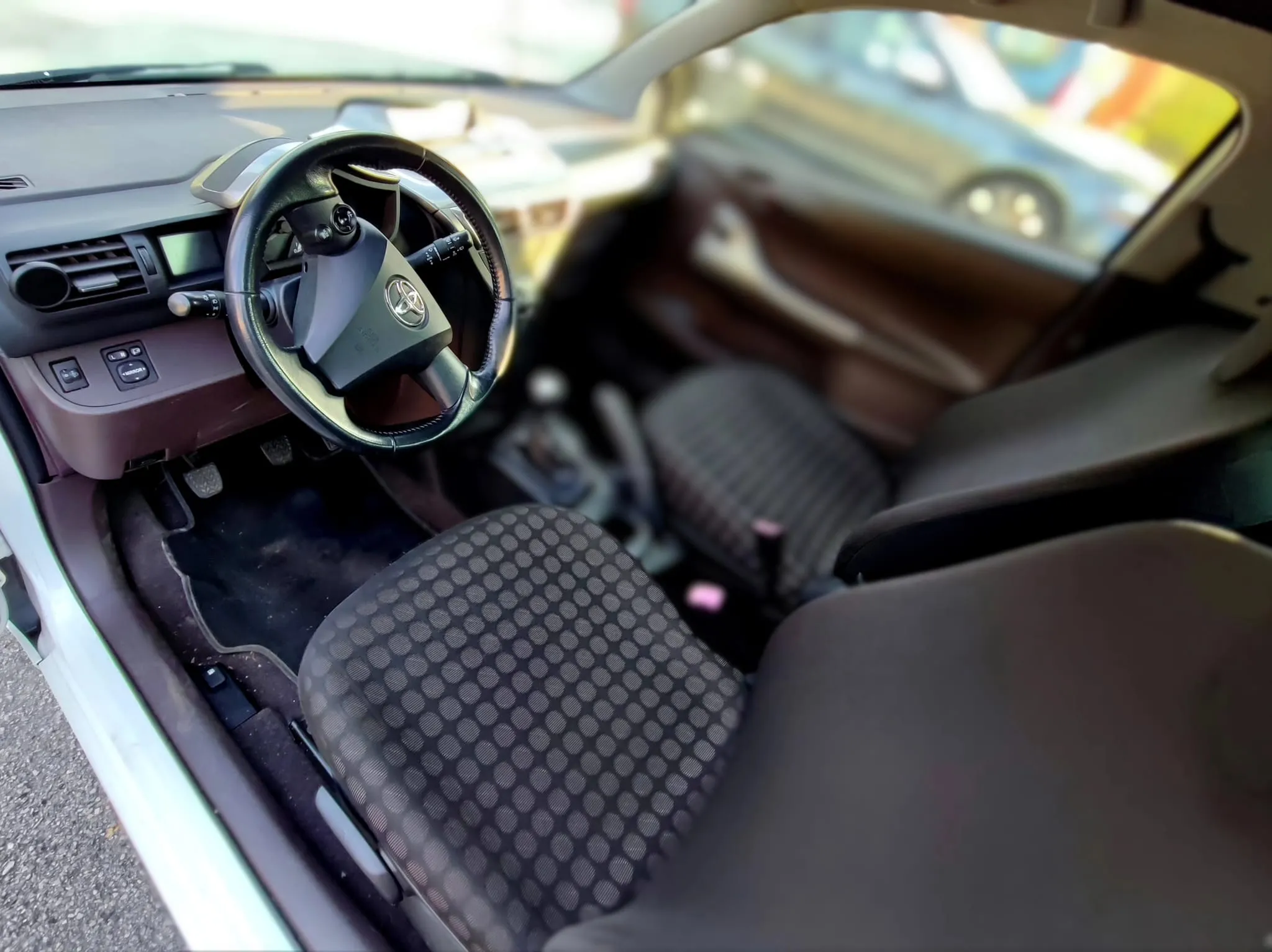 toyota iq+ - slika 14