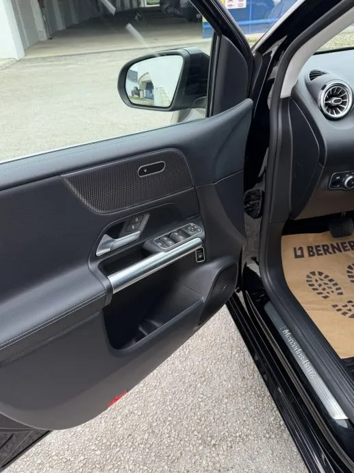mercedes-benz b-klasa 200d automatik - slika 11