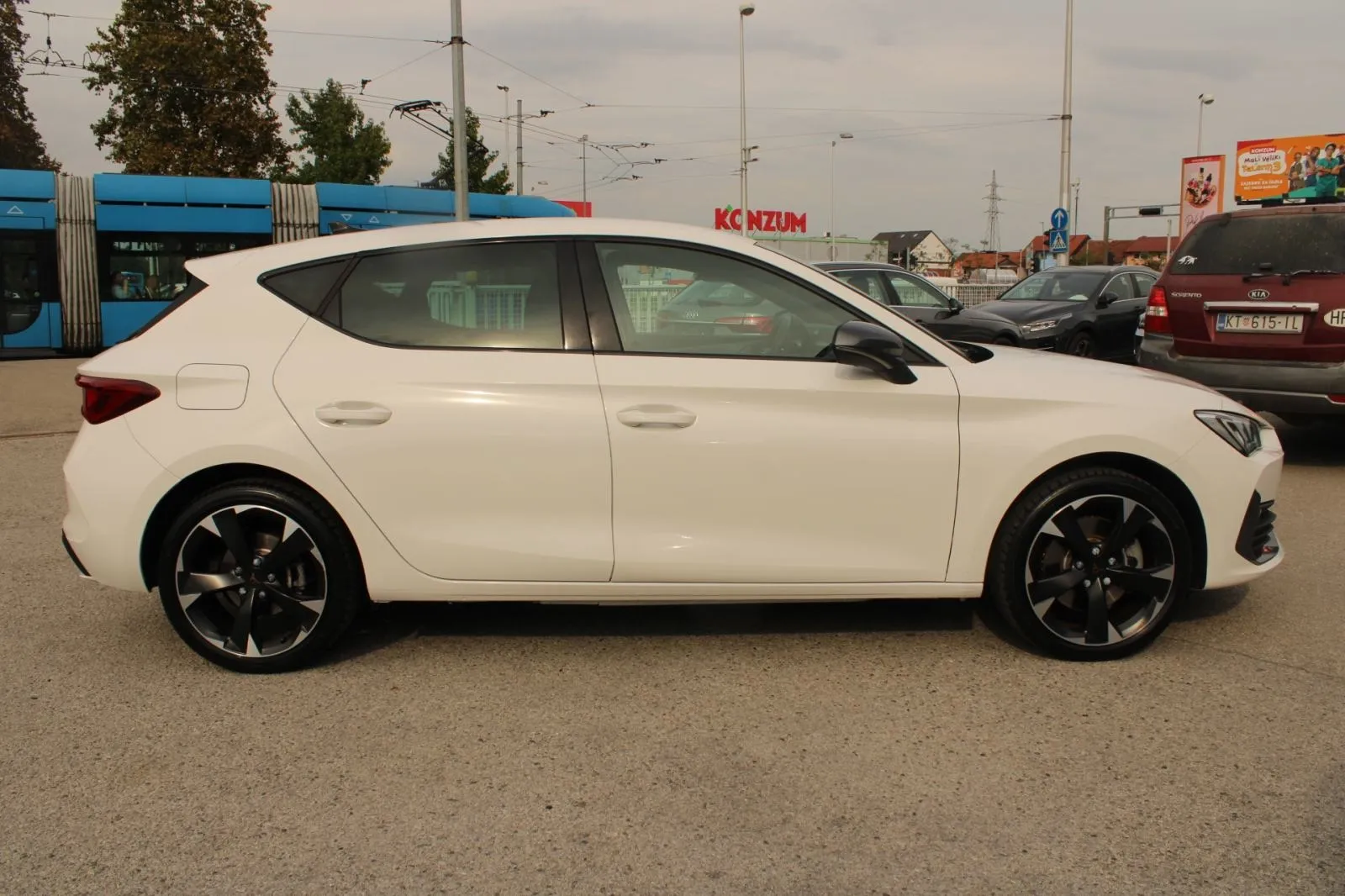 cupra leon 1.4 e hybrid dsg *led,navigacija* automatik - slika 4