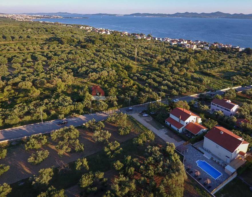 zadar-kožino, samostojeća kuća katnica s bazenom - slika 4