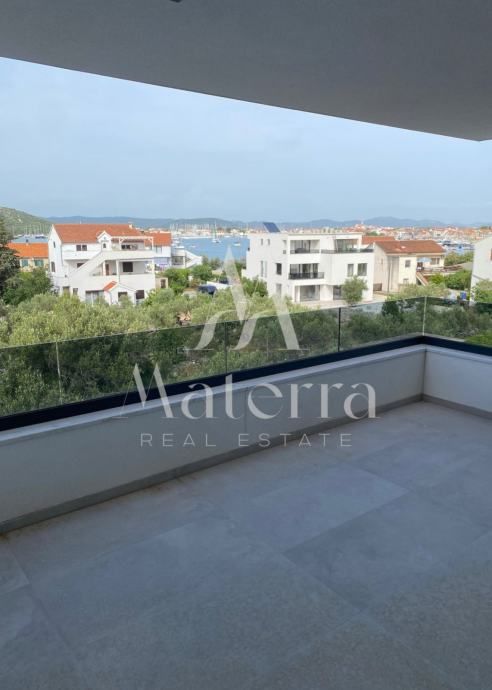 murter, stan 92m2 sa pogledom na more, 150m od plaže - slika 8