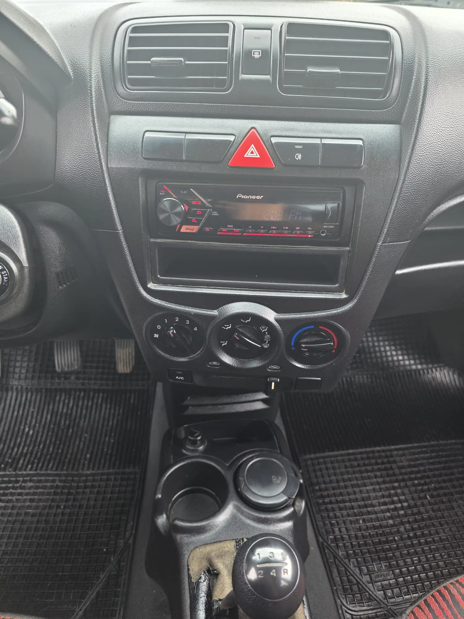 kia picanto 1,0 lx reg 12/25 2008g. 208000km - slika 12