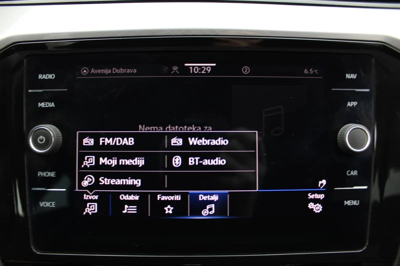 vw passat 2.0 tdi dsg *led, navigacija, kamera* - slika 10