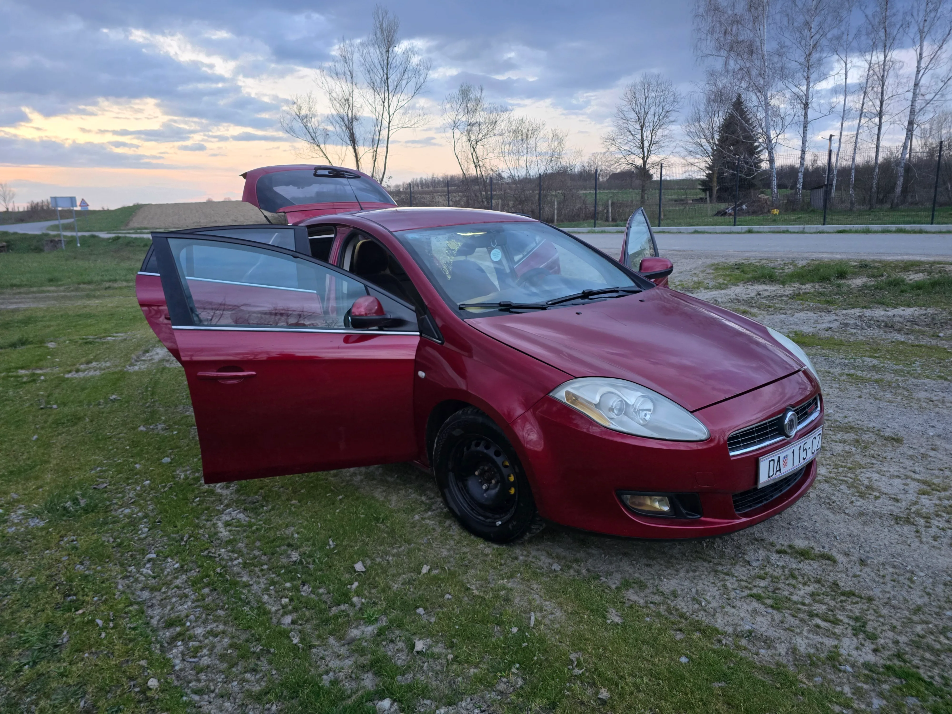fiat bravo 1.9 jtd - slika 12