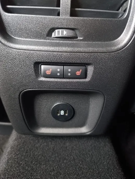 ford kuga 1,5 ecoboost automatik - slika 11