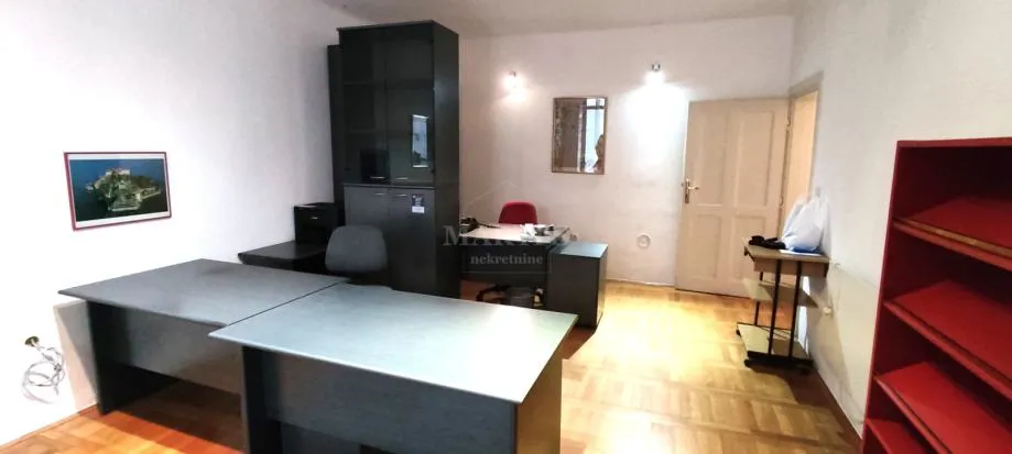 centar: poslovni prostor, prizemlje, dvorišna zgrada, 44m2 (prodaja) - slika 4