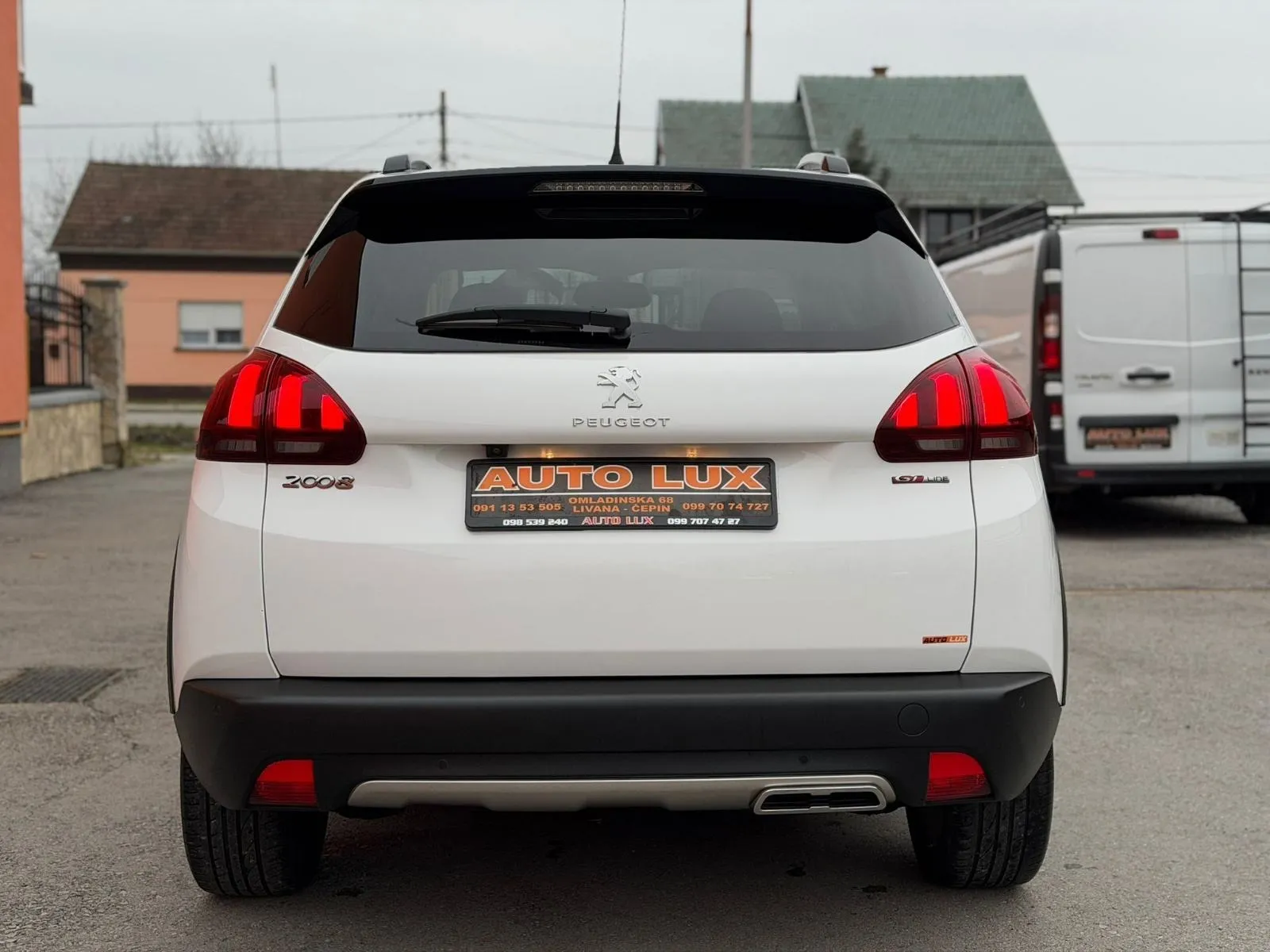 peugeot 2008 1.2 puretech •2018.g.•gt line•kamera•leasingbezučešća - slika 5