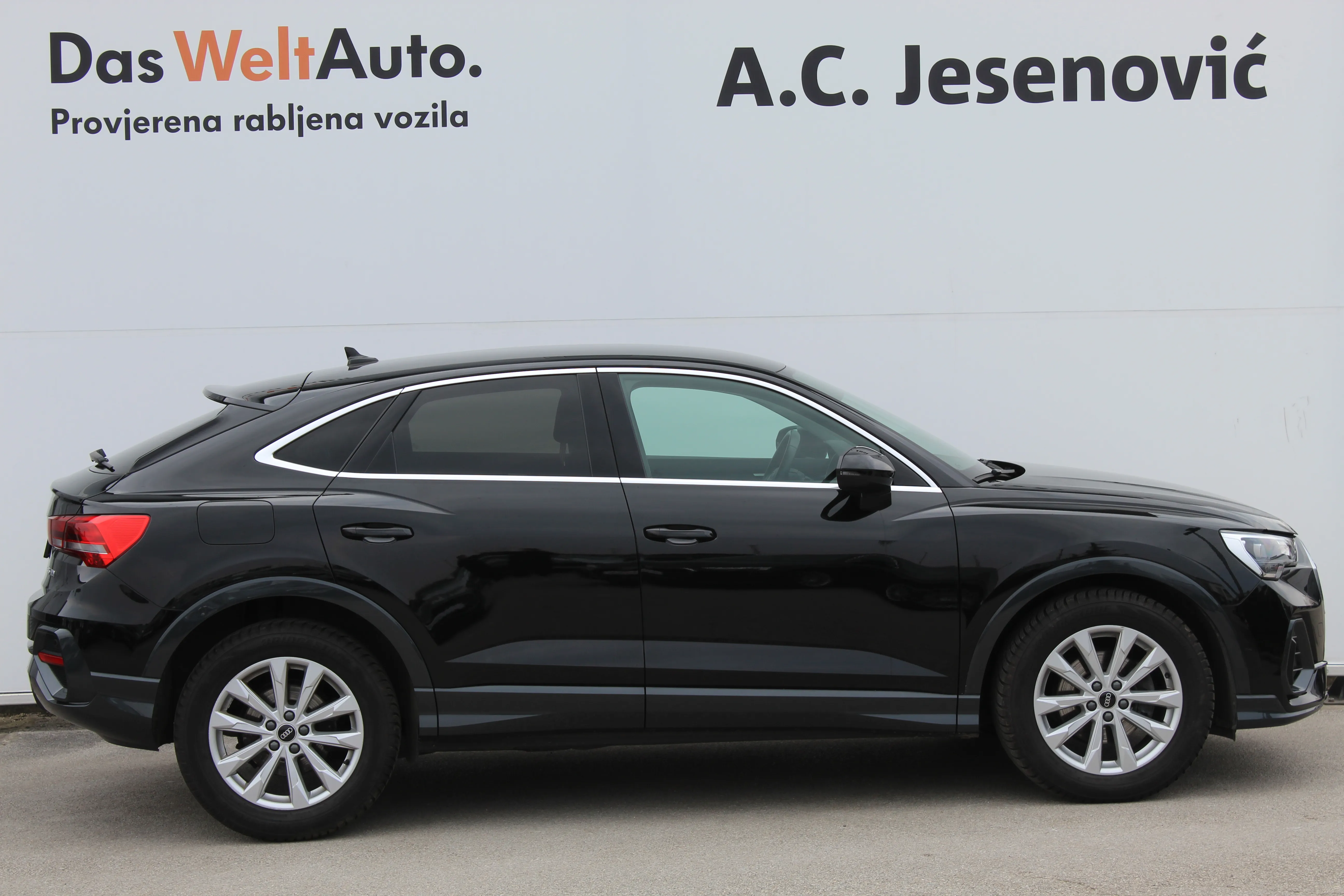 13145 audi q3 sb 35tdi s tronic - slika 4