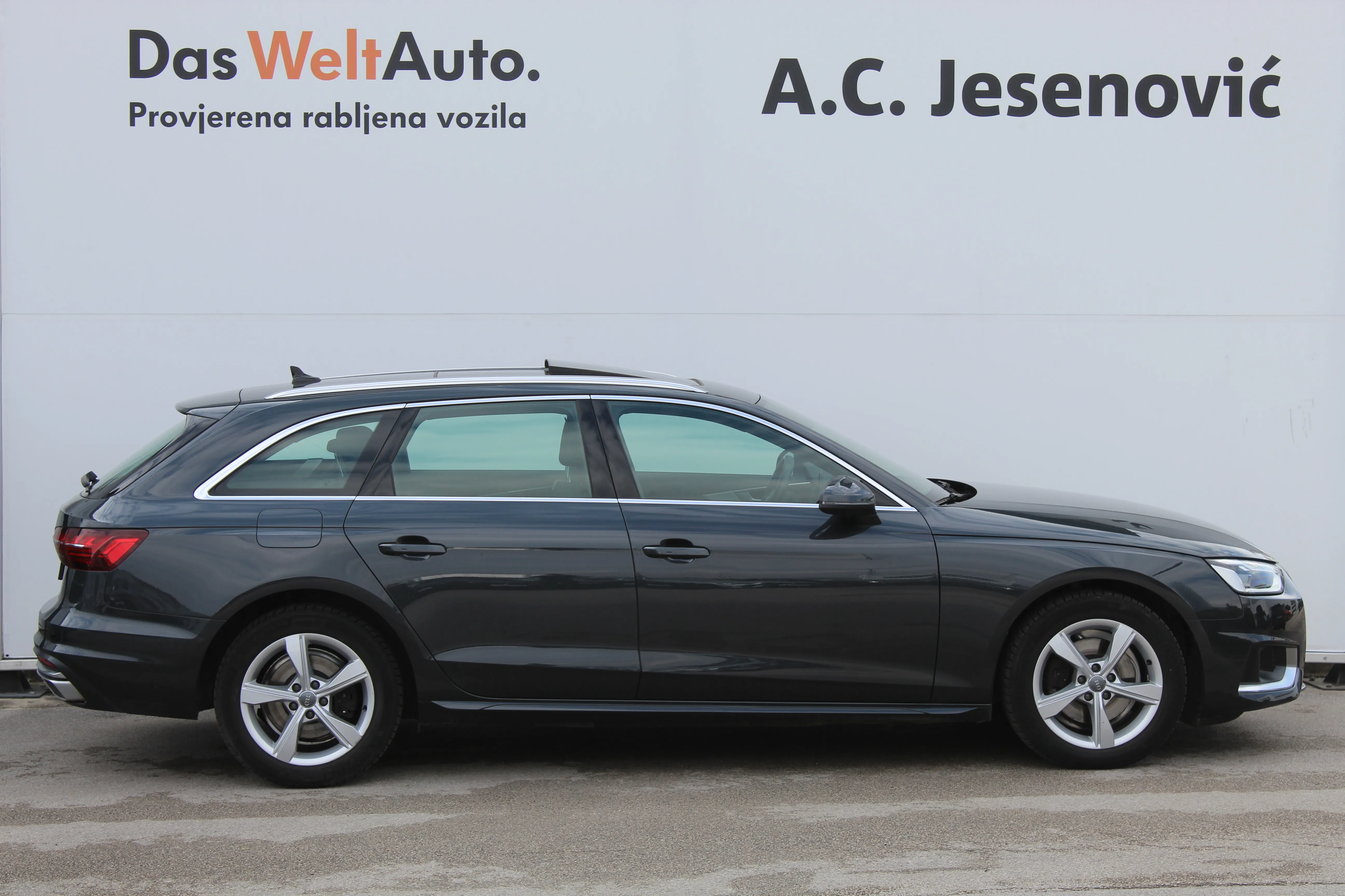 13091 audi a4 avant 30 tdi s tronic advanced - slika 4