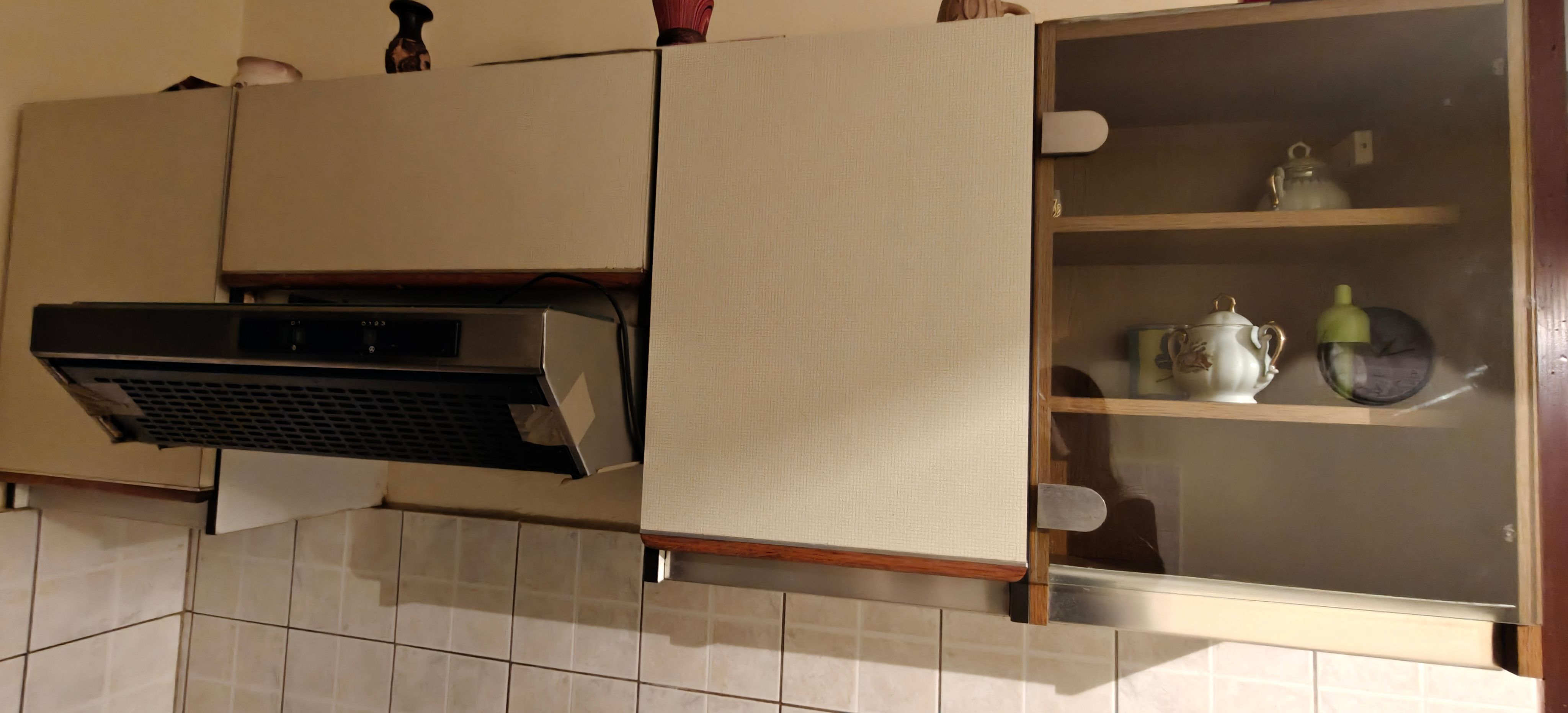 prodajem povoljno rabljeni namještaj - slika 7