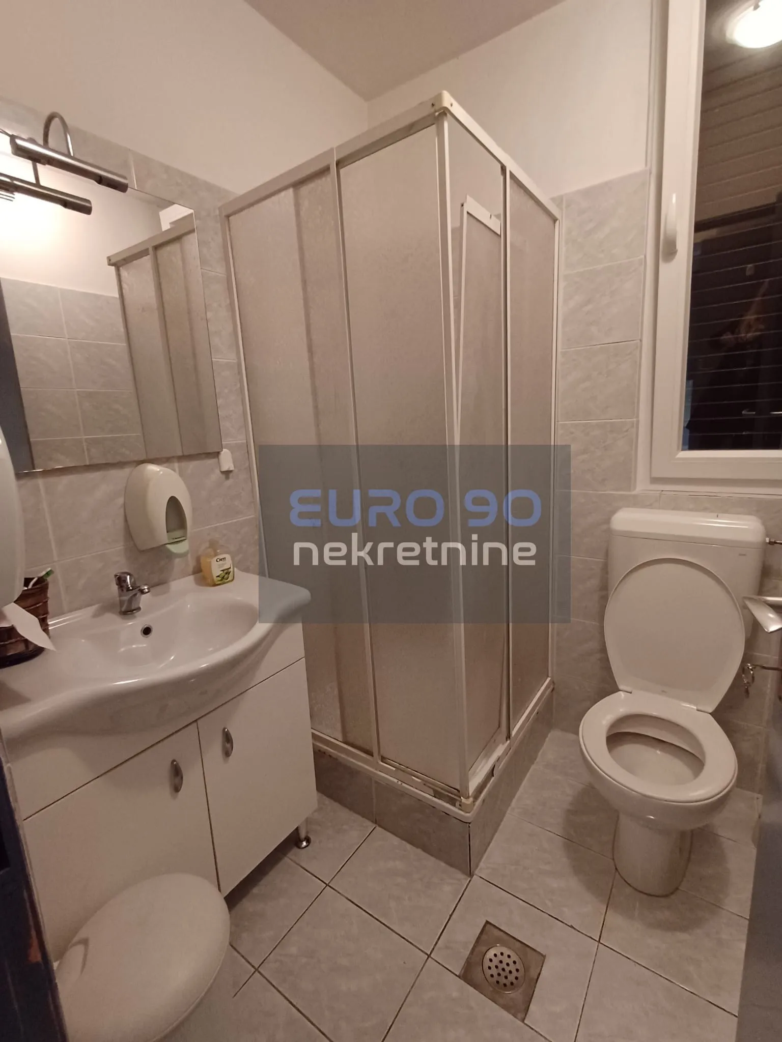 zadar/brodarica-dvosoban stan ,visoko prizemlje 60m2 ,top lokacija!! - slika 10
