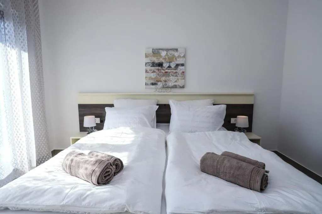 poreč-vila na prodaji 800 m od mora (prodaja) - slika 14