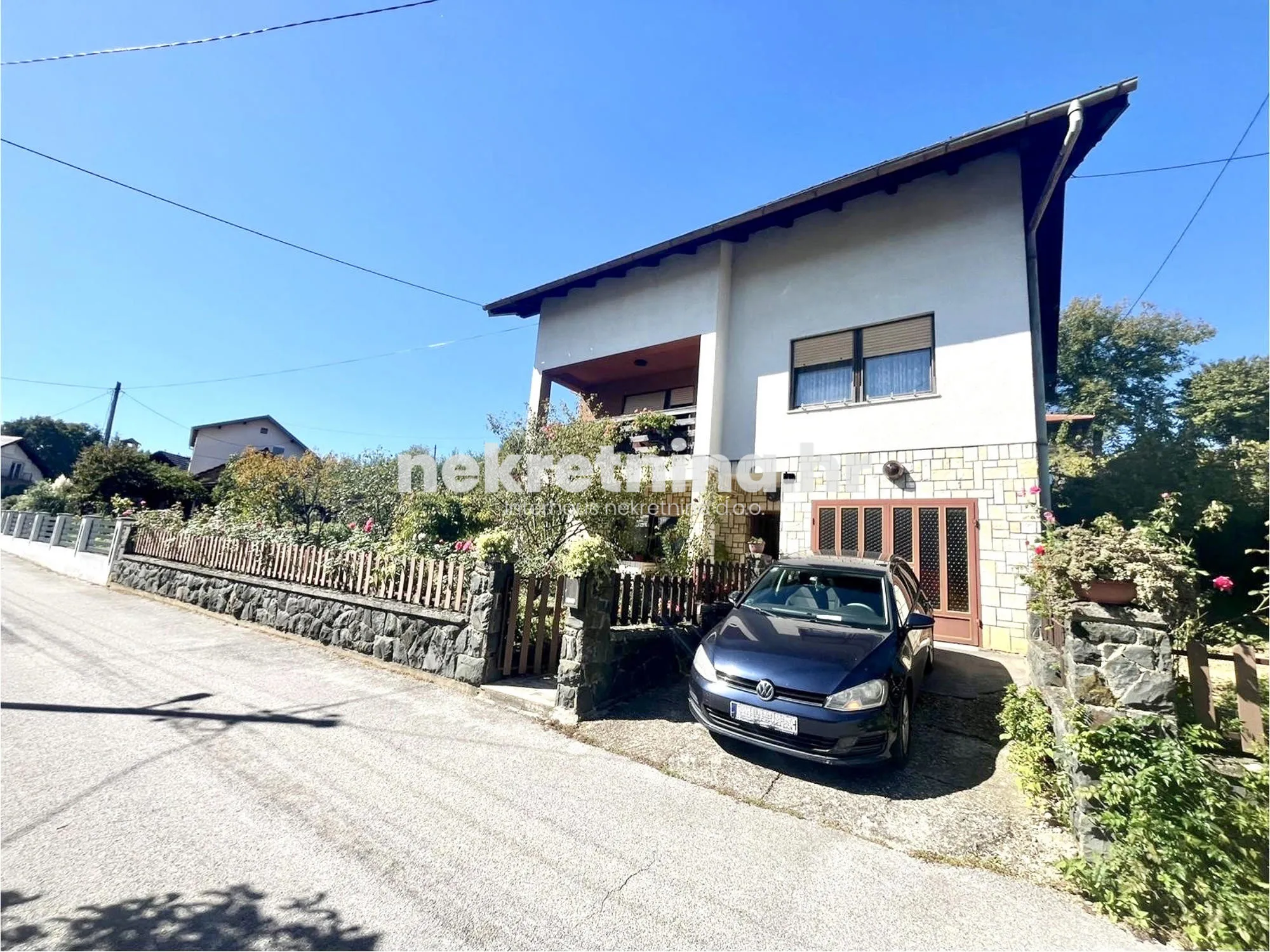 prodaja - kuća - stubičke toplice - 240m2 - slika 2