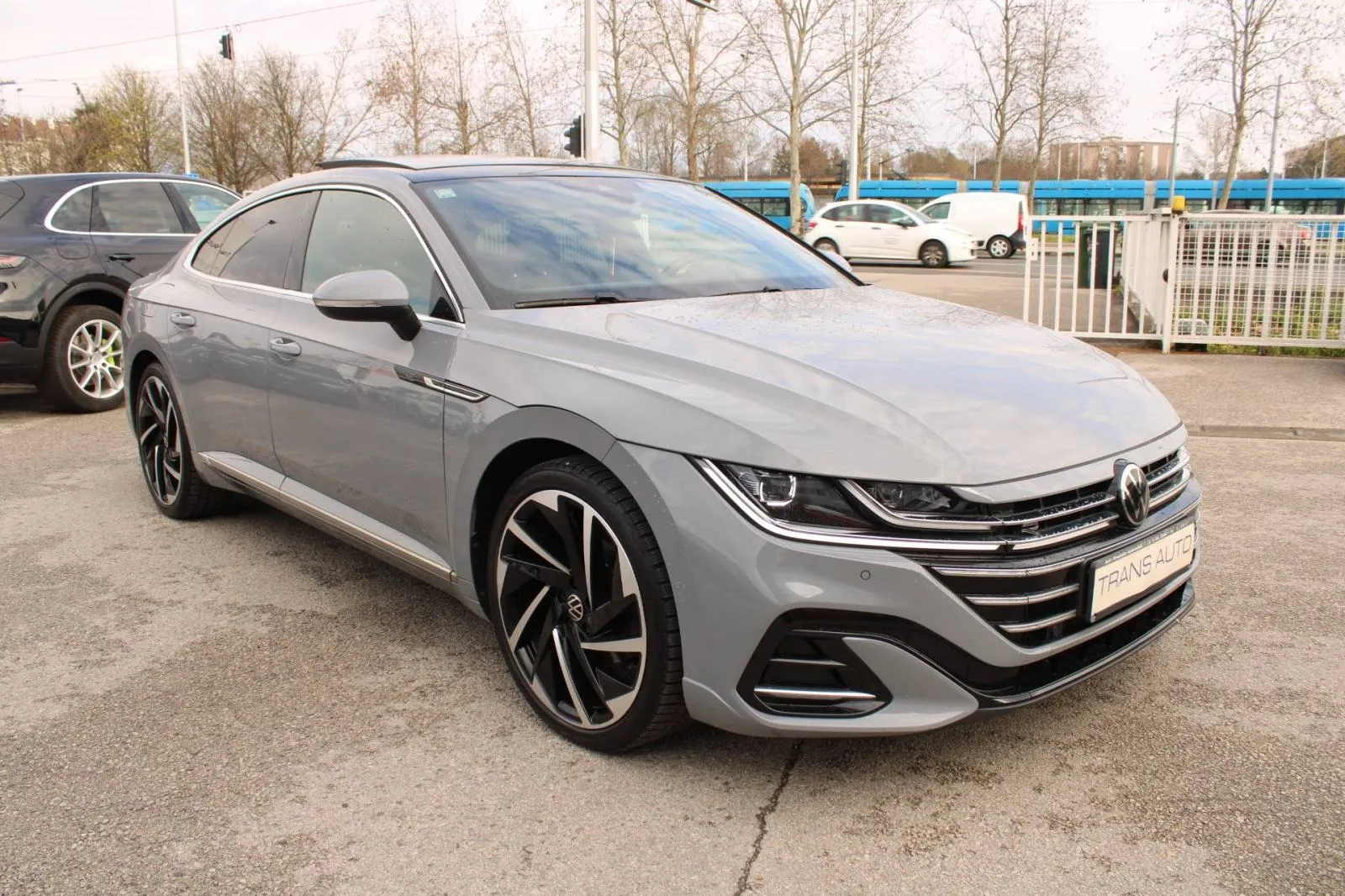 vw arteon 2.0 tdi dsg r-line *panorama, led, kamera, navigacija* - slika 3