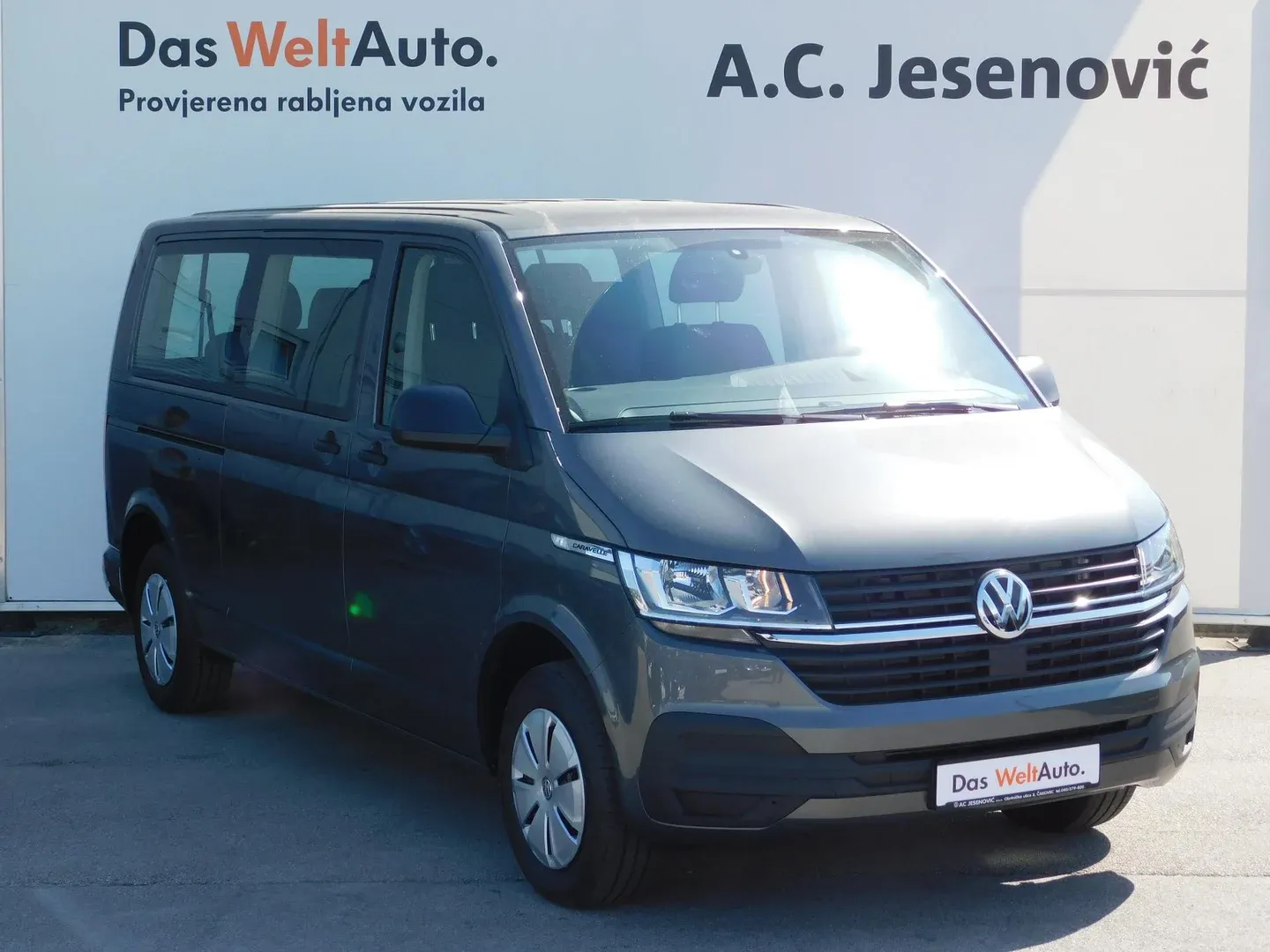 11020 vw caravelle trendline 2.0 tdi - slika 3