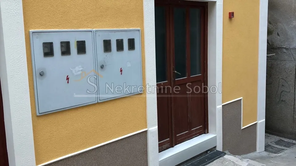 mali lošinj - poslovno stambena, 250 m2 prodaja - slika 5