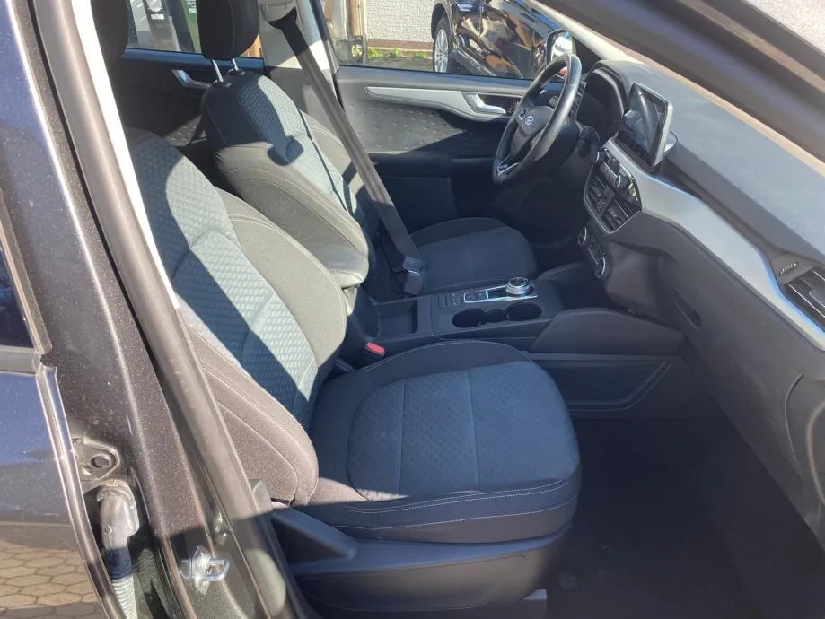 ford kuga 1,5 ecoblue automatik 4xgarancije - slika 21
