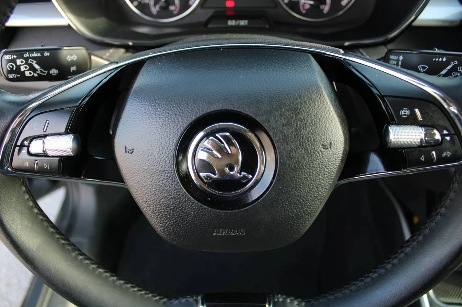 škoda fabia 1.0 style - slika 15