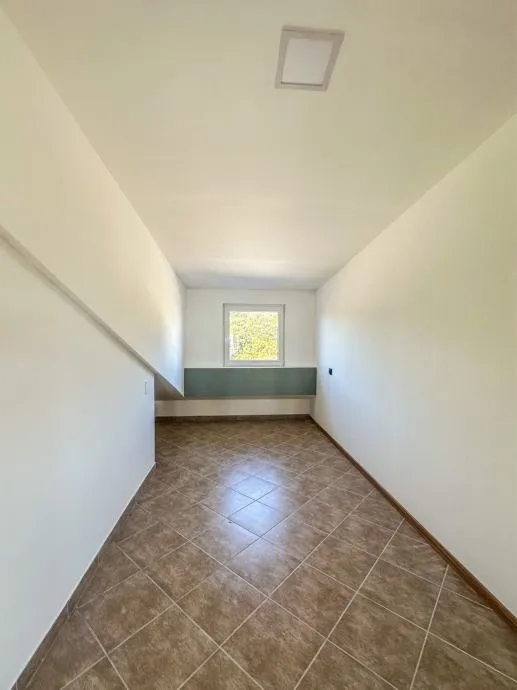 duga uvala – penthouse s krovnom terasom i otvorenim pogledom na more - slika 6
