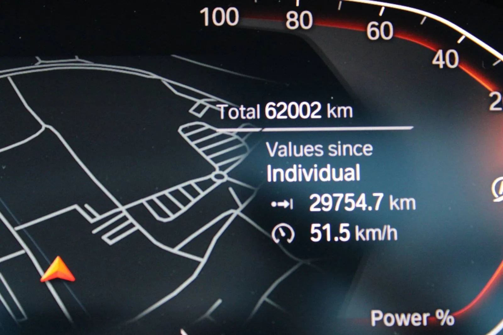 bmw x6 40d xdrive automatik m-paket *panorama, harman kardon, laser* - slika 23