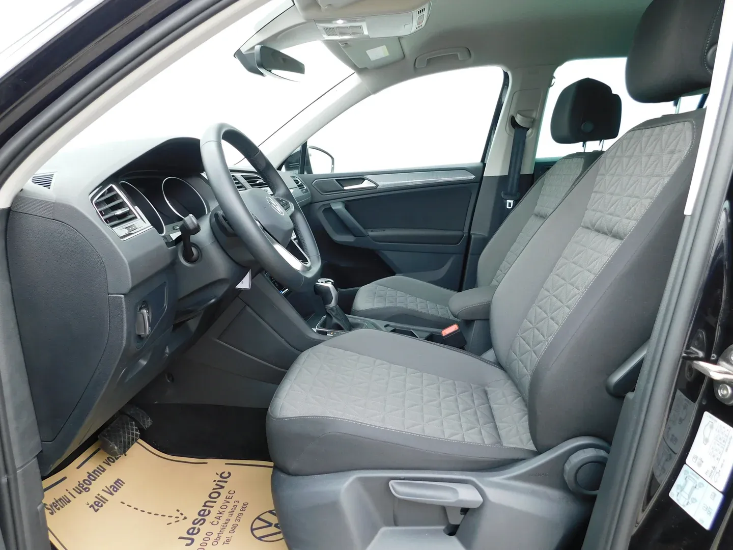 11634 volkswagen tiguan 2.0 tdi dsg life - slika 7