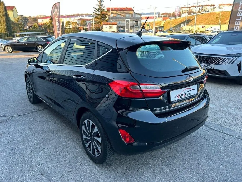 ford fiesta 1,0 hybrid - 2022 - 123 ks - 90.000km - servis-reg.1.god. - slika 4