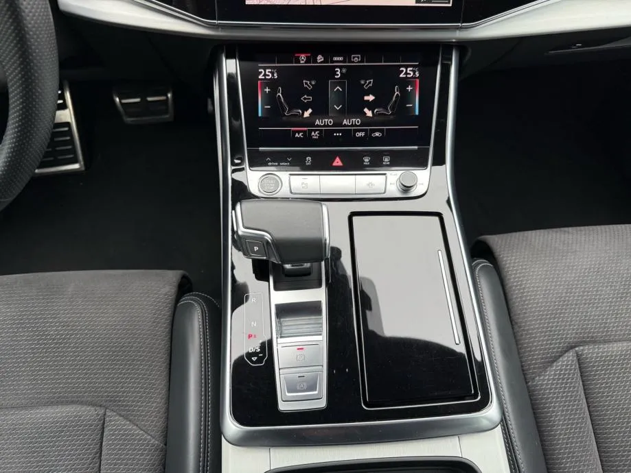 audi q7 45tdi s-line 7-sjedala°virtual°navi°kamera°u pdv-u°leasing° - slika 15