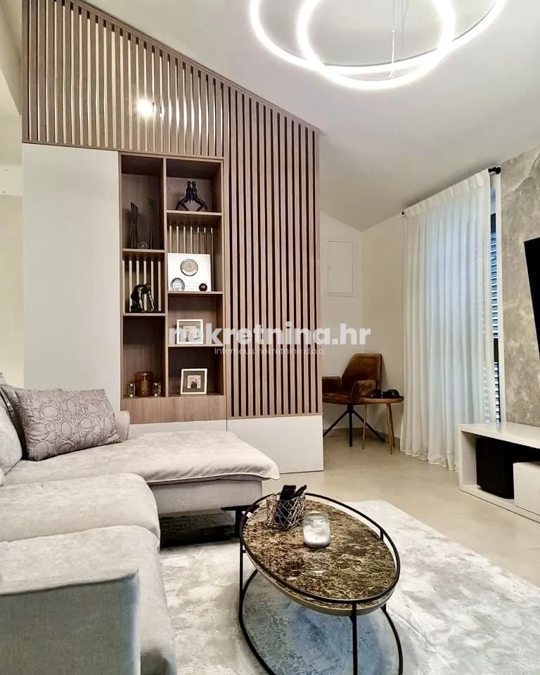 prodaja- trosobni stan: prvi red d mora cres, 106.7m2 - slika 7