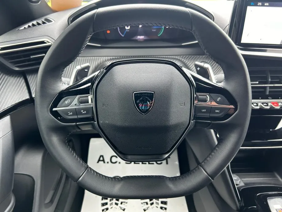 peugeot 2008 hybrid 136 - 2025 - 13.900km - rezerviran! - slika 15