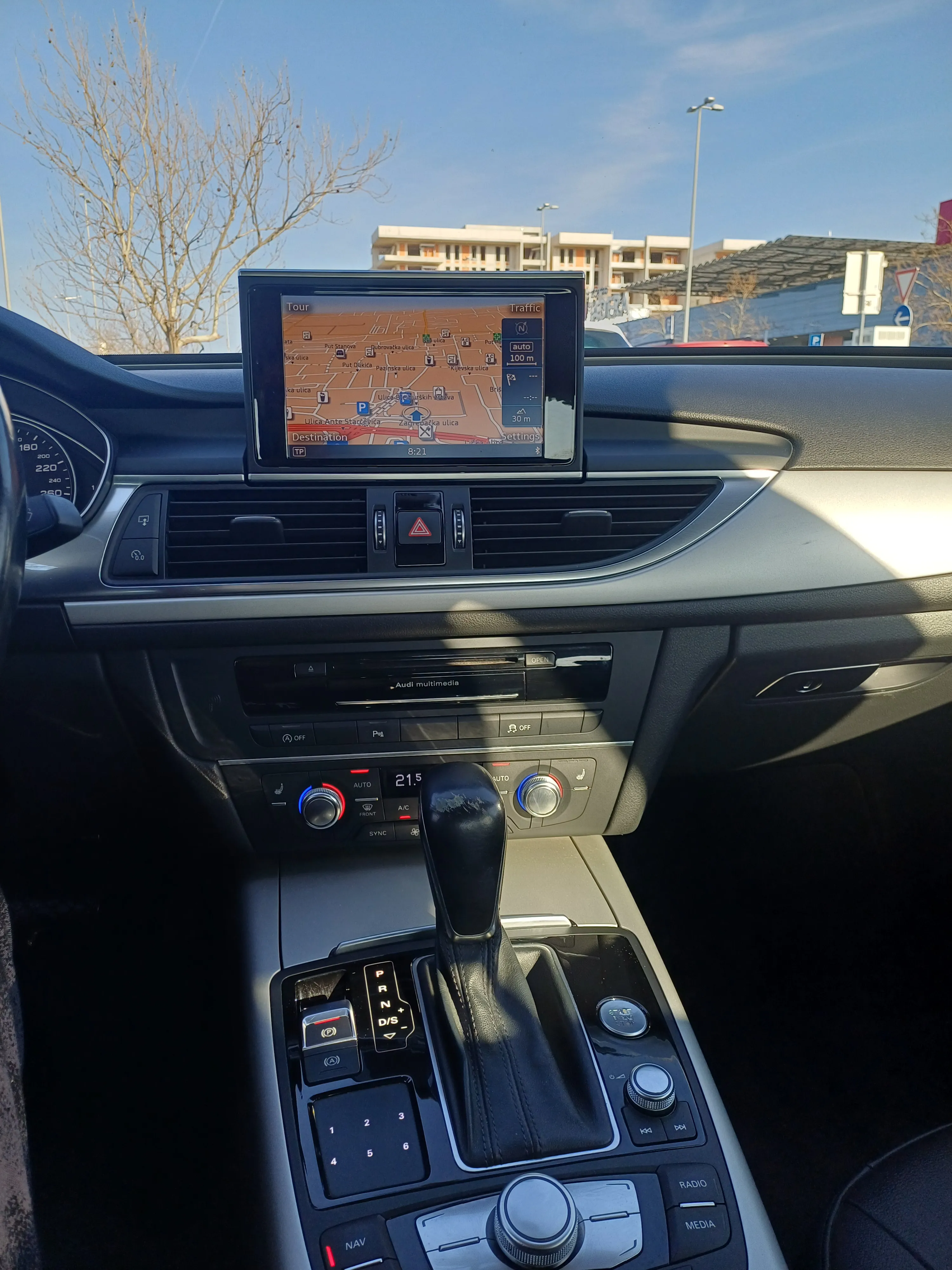 prodaje se audi a6 ultra 2.0.tdi 140kw prvi vlasnik - slika 14