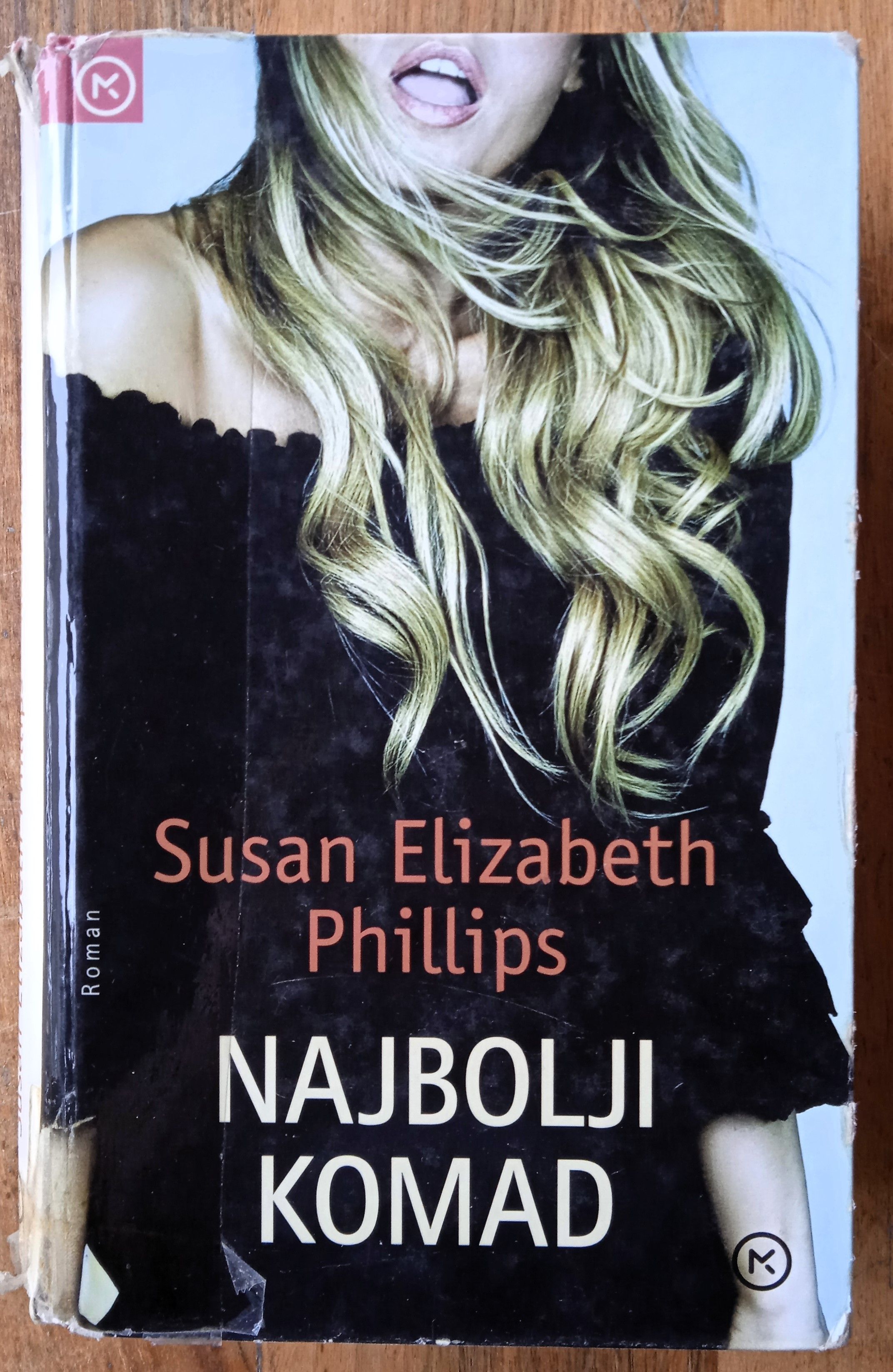 NAJBOLJI KOMAD Susan Elizabeth Phillips JAKO KORIŠTENA KNJIGA - Sisak