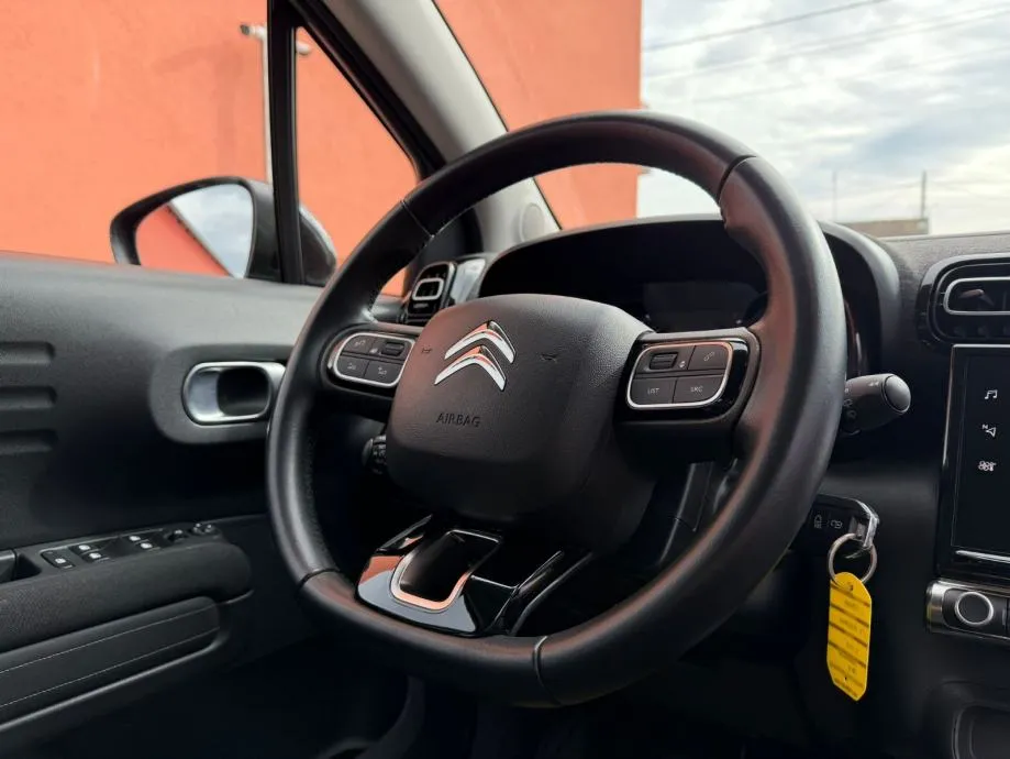 citroën c3 aircross 1.2•2021.g.•navi•senzori•leasing• - slika 11