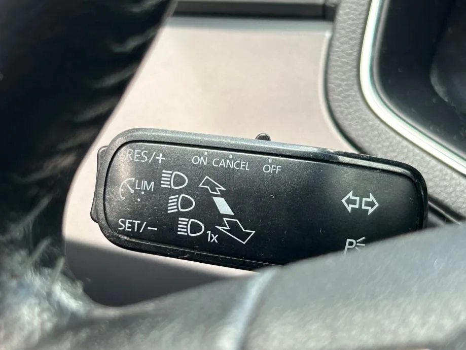 seat ibiza 1,6 tdi - navi - tempomat - servis - reg 1 god - akcija !!! - slika 15